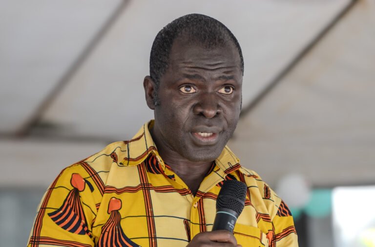 22dea9db-2d28-4c26-821d-a649f0c50ac7